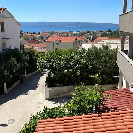 Zvijezda Apartman *